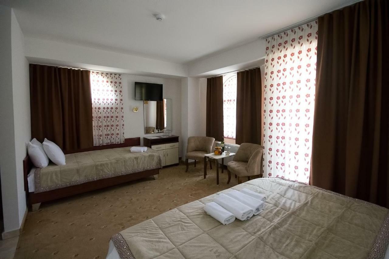 Hotel Nar ゲヴゲリヤ エクステリア 写真