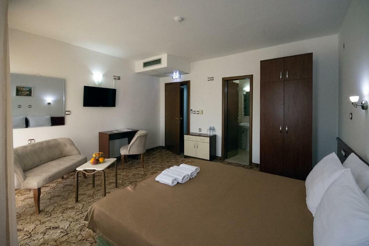 Hotel Nar ゲヴゲリヤ エクステリア 写真